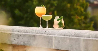 Le LYS Bar à cocktails du Château de Cognac Le LYS Bar à cocktails du Château de Cognac