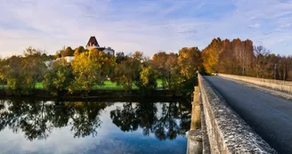 Bourg-Charente, Village de Pierres et de Vignes Bourg-Charente, Village de Pierres et de Vignes